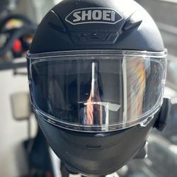 Shoei RF-1200 Helmet With Cardo Freedom1+