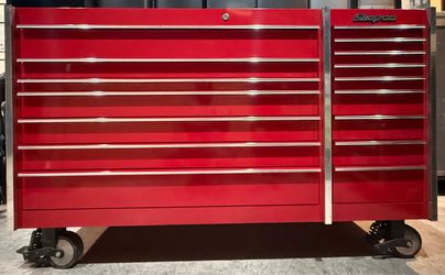 Snap-on Large Red Rolling Tool Cabinet