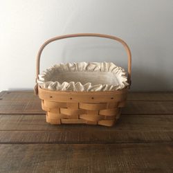 Longaberger Small Berry Basket with plastic insert