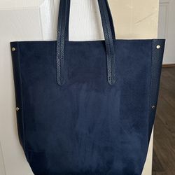 Navy Leather/Suede Bag With Snap Closure
