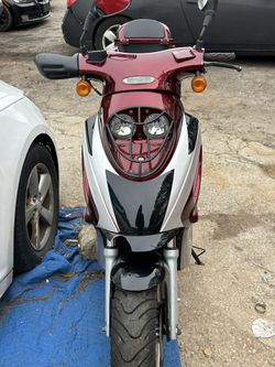 2022 Vitacci Bahama 49cc Scooter – Runs Great MUST GO TODAY