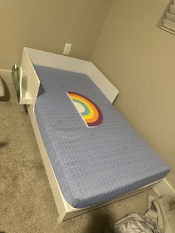 Toddler Bed Frame + Mattress