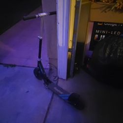 Razor A5 Air Kick Scooter - Commuter / Adult Size.