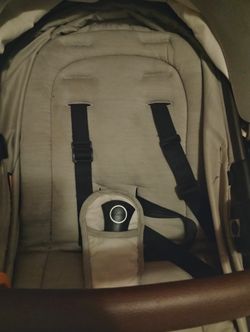 Maxi Cosi Zella Lux Car Seat Needs Base