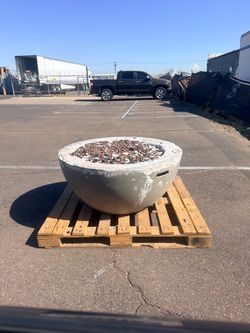 Large Concrete Propane Fire Pit – $100 OBO 🔥