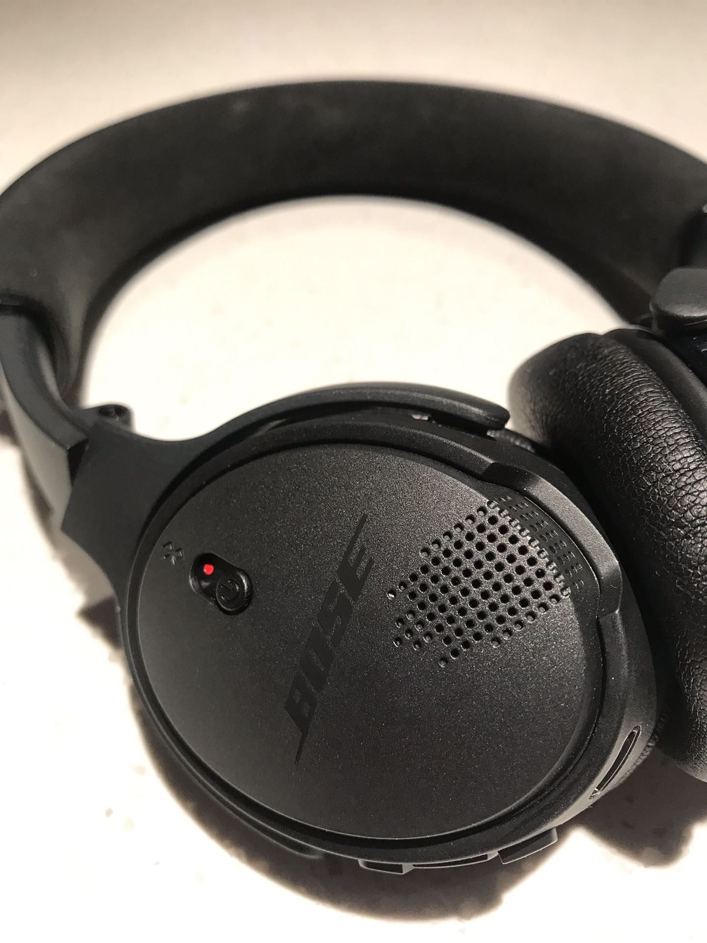 Bose SoundLink On-ear Bluetooth Headphones