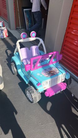 Elsa Jeep