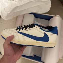 Air Jordan 1 Retro Low  OG SP Fragment x Travis Scott Sail Military Blue Size 9