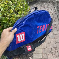Wilson tennis Racquet bag  For up to 3 racquets  