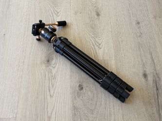 YoTilon camera tripod