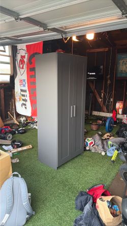 Armoire from ikea like new