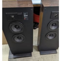 Speakers JBL 630T Floor C. 1984 Wood Veneer 