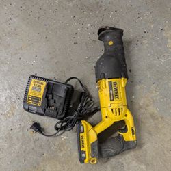 DeWalt Saw Zall