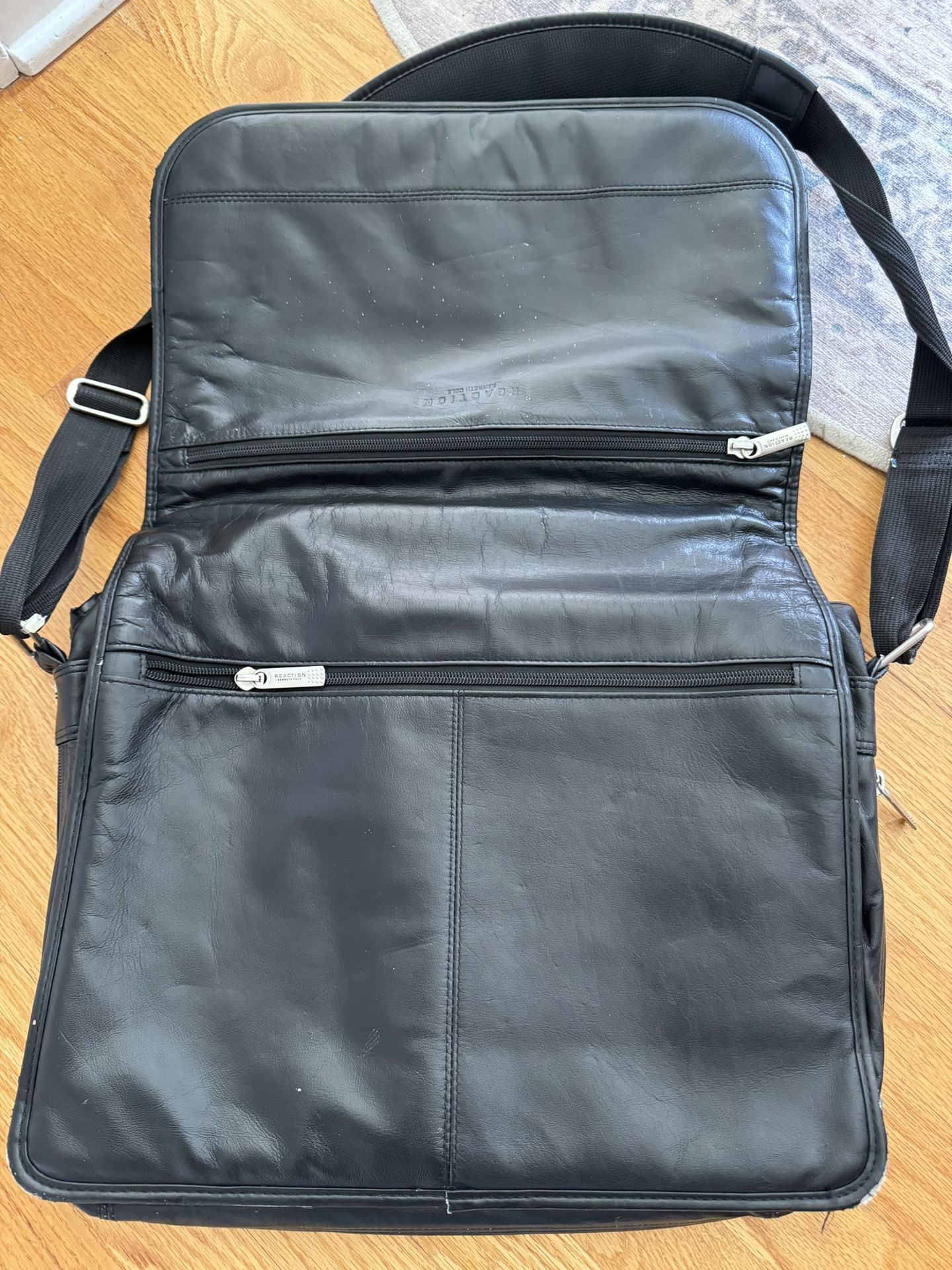 Kenneth Cole Laptop Bag