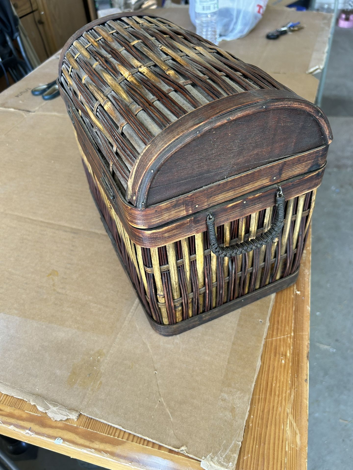 Basket  $12