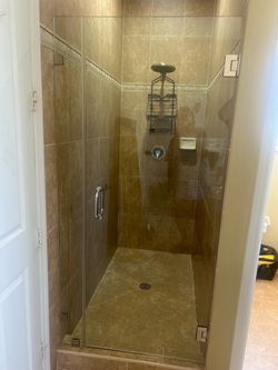 Frameless glass shower door with extra panel 34x71.5 or 28x 71.5