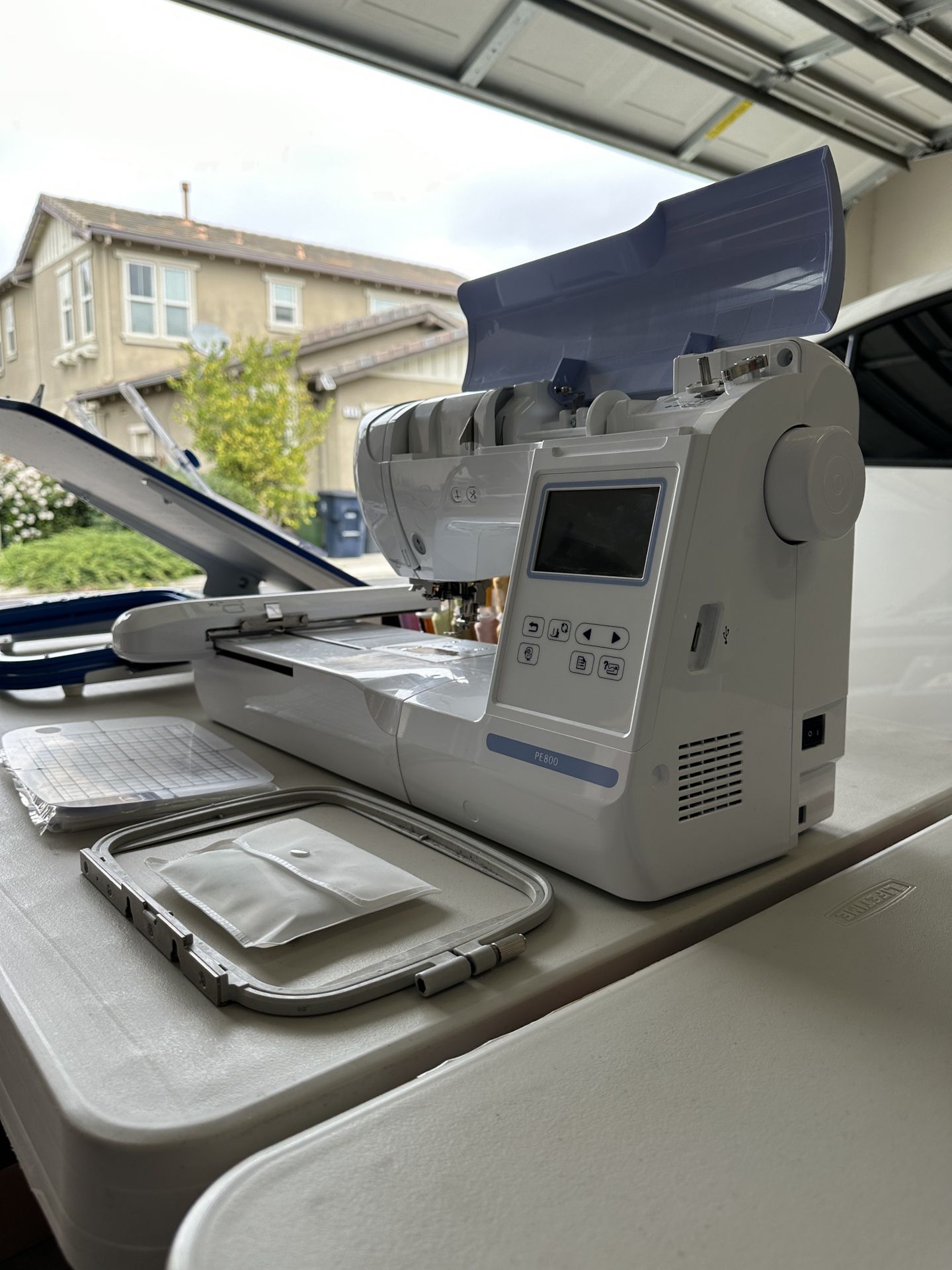 Brother PE800 Embroidery Machine for Sale in Costa Mesa, CA - OfferUp