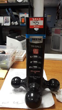 Tri Ball Hitch class V fits 2 1/2" Reciver opening