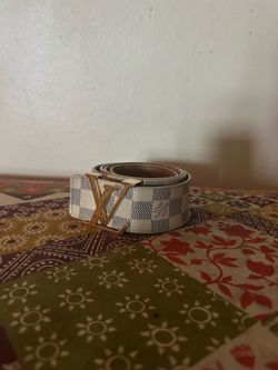 Louis Vuitton belt