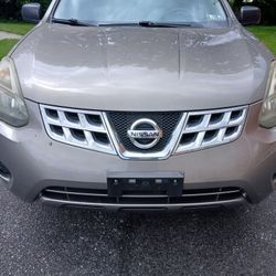 2014 Nissan Rogue Select