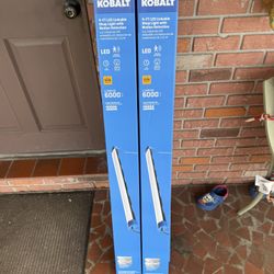 4’ shop lights LED motion sensors new in box $20 each 120v in n Lakeland 