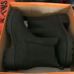 Women’s Black Boots