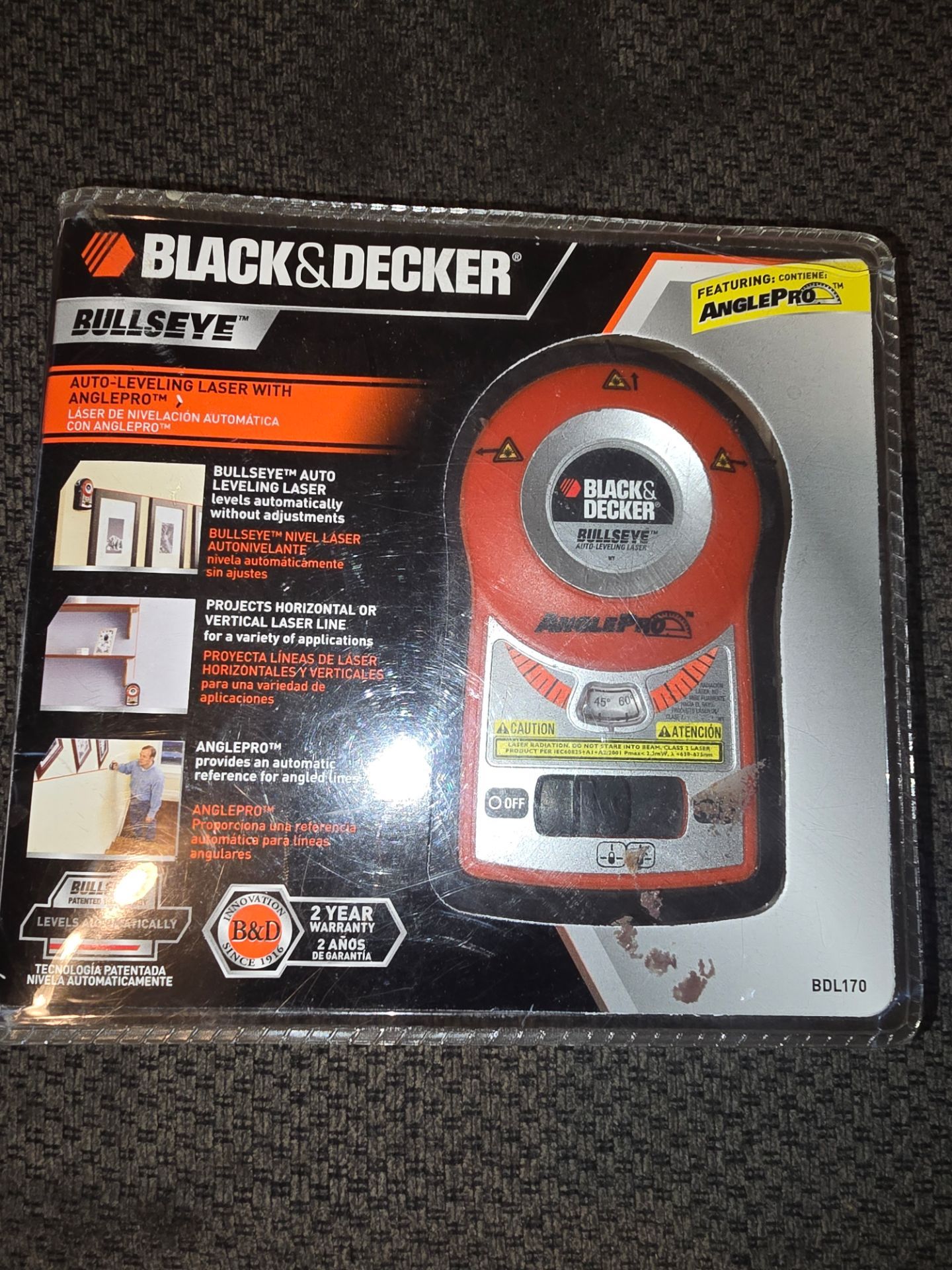 Black and decker leveler
