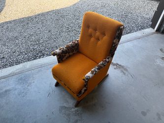 Vintage 60s/70s kids rocking chair