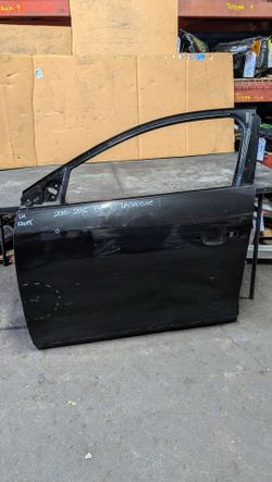 2010-2011-2012-2013-2014-2015-2016 BUICK LACROSSE LEFT FRONT DOOR OEM USED #12006