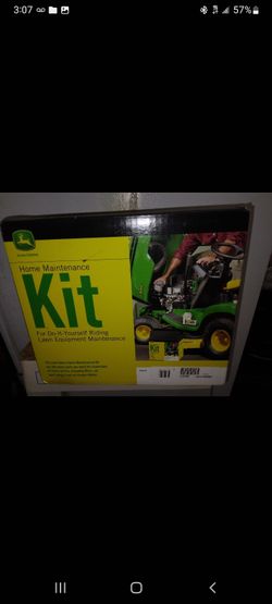 John Deere Maintenance Kit (256)