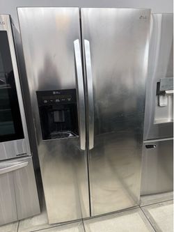 LG side by side stainless steel refrigerator