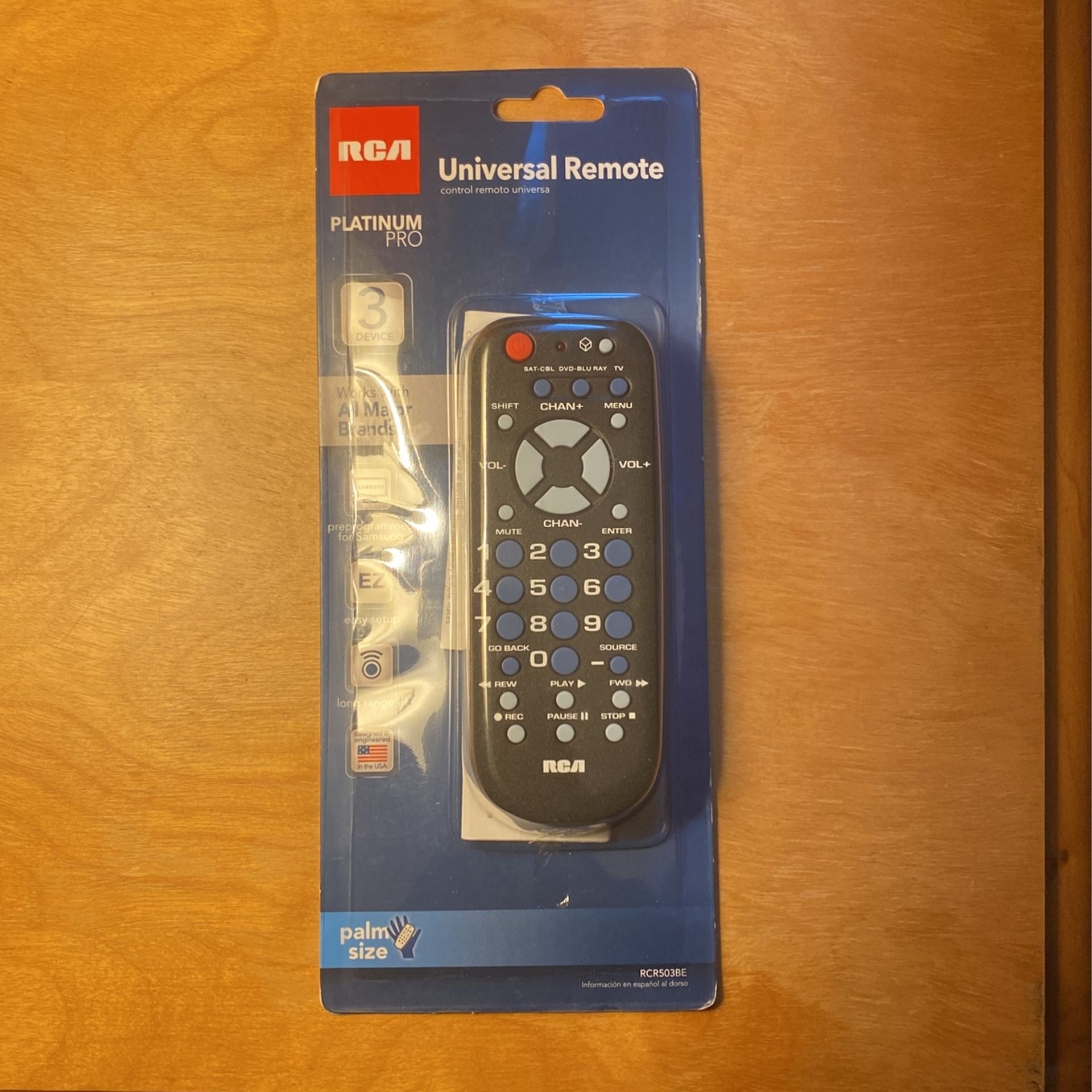 RCA 3-Device Palm-Sized Universal Remote Control