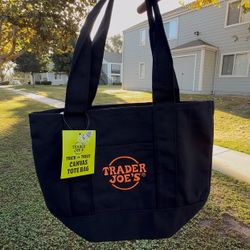 Trader Joe’s Mini Tote Bags