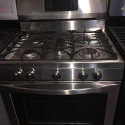 Kenmore Gas Stove