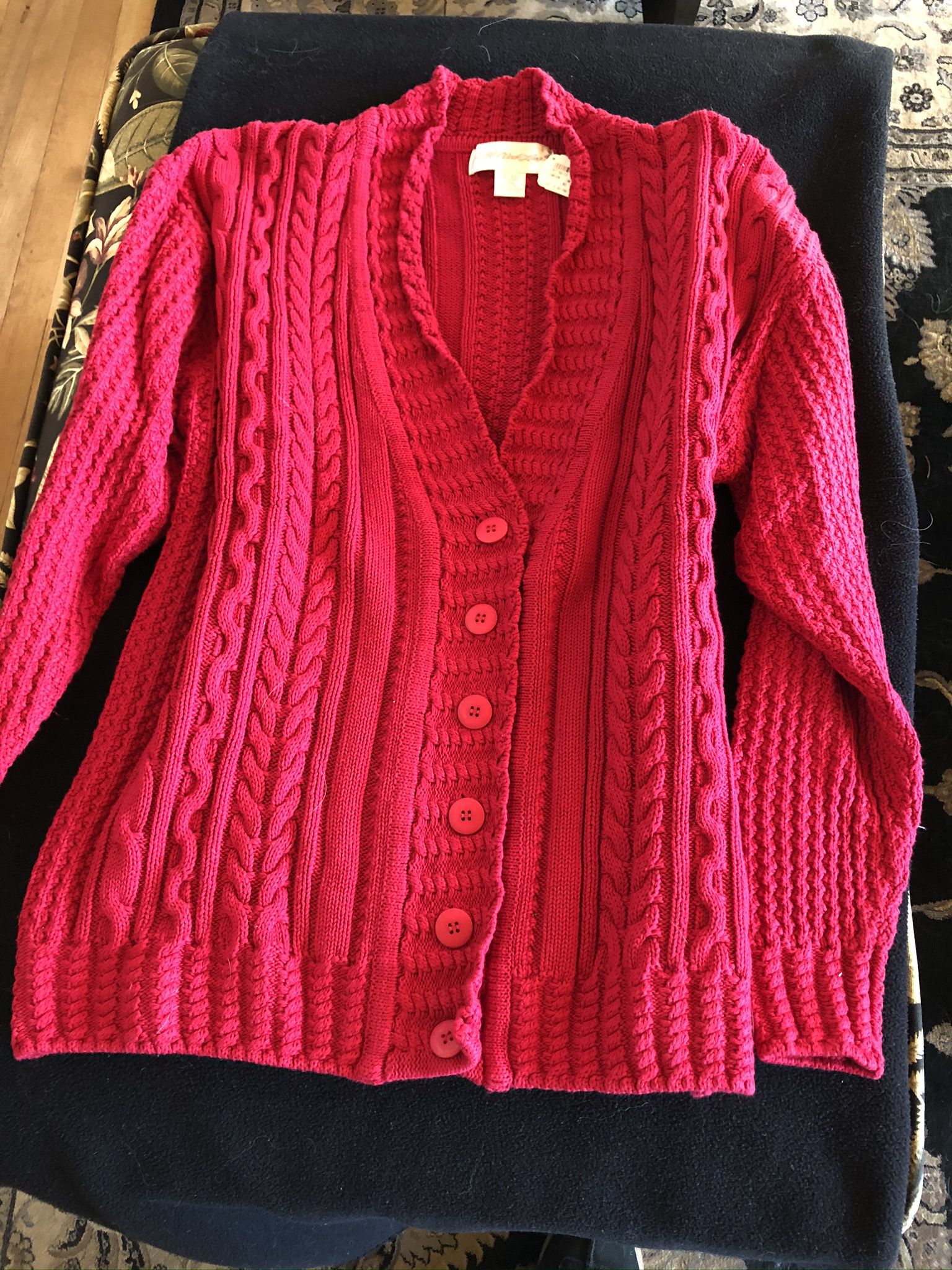 Eddie Bauer All Week Long NWT Women’s Red Cable Cardigan Size L