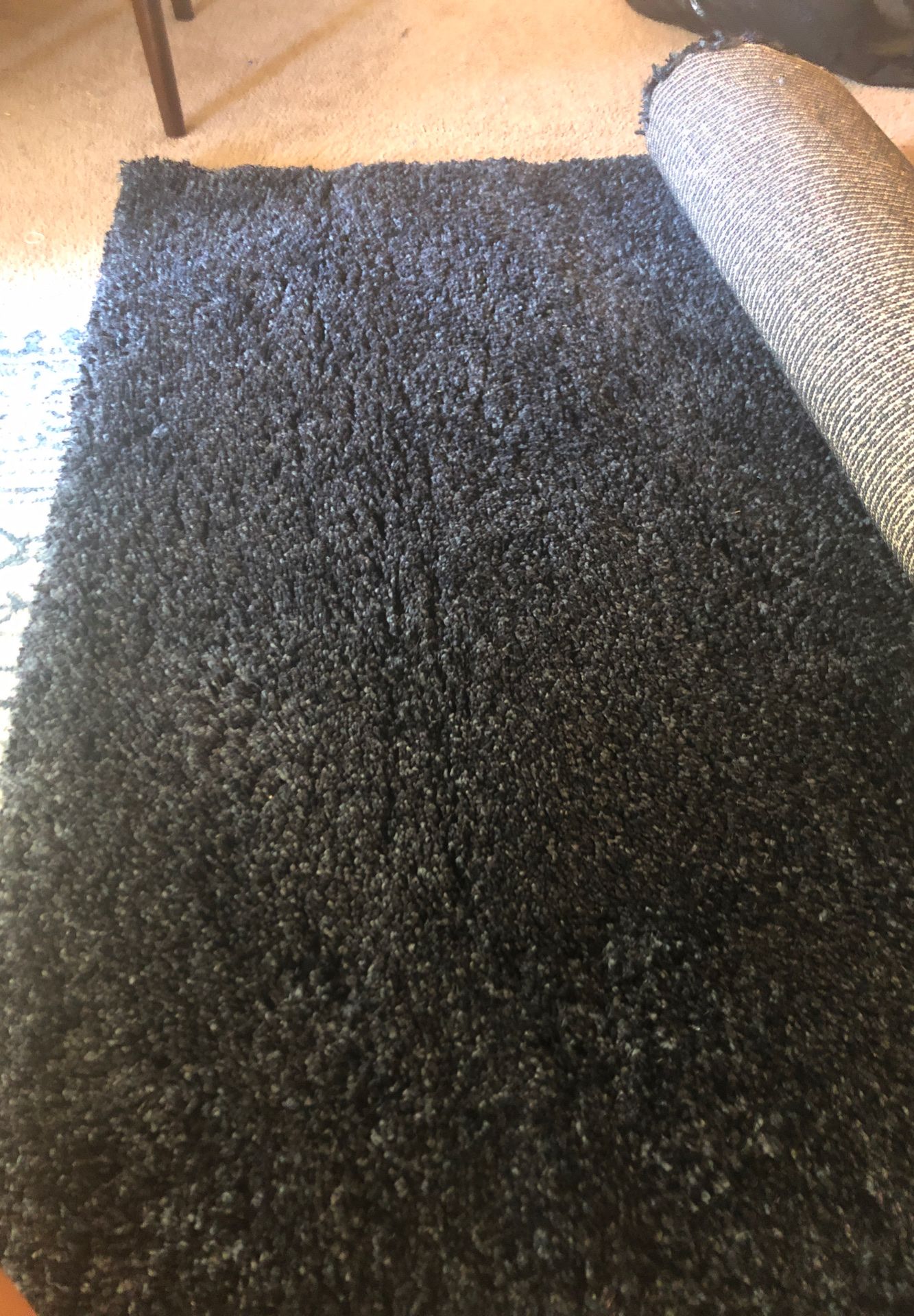 New unused denim blue soft shag rug.