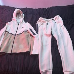 Boys Nike Tech Track Set
