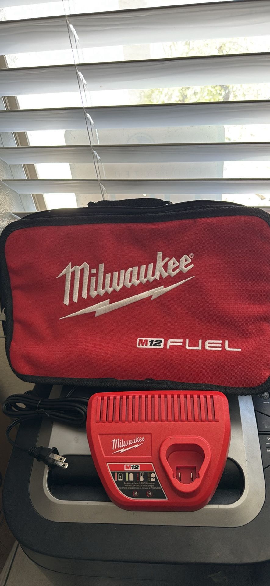 New Milwaukee M12 Charger With Milwaukee Tool Bag