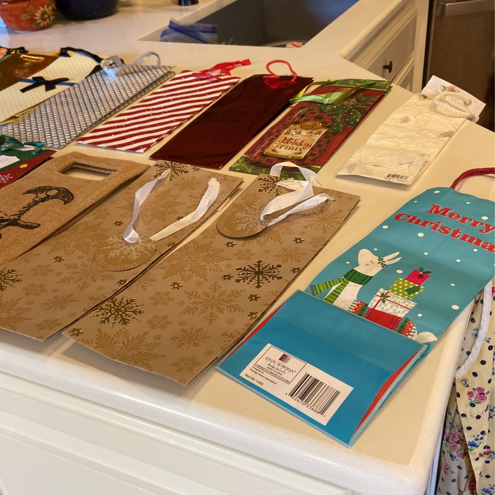 Bags For Gift Giving- 20: Christmas, New Year, Etc. Like New