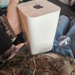 Apple WiFi Router 