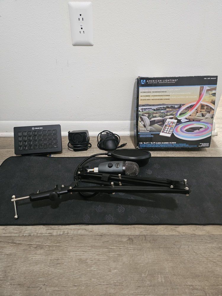 Video Game Streaming Equipment!!!!