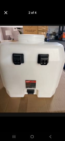 New Milwaukee M18 Sprayer Tanks