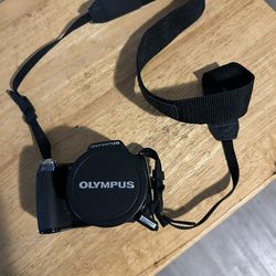 Digital Camera Olympus Model Needs Battery And Charger