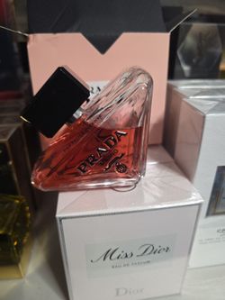 Prada Paradoxe Intense Eau de Parfum