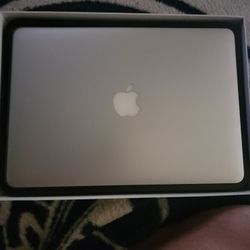 Macbook Air 2017 Like New