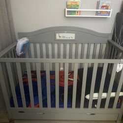Graco Baby Crib 