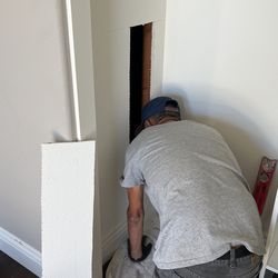 Se Instala Máquina Va a Pared Para Absorber El Polvo