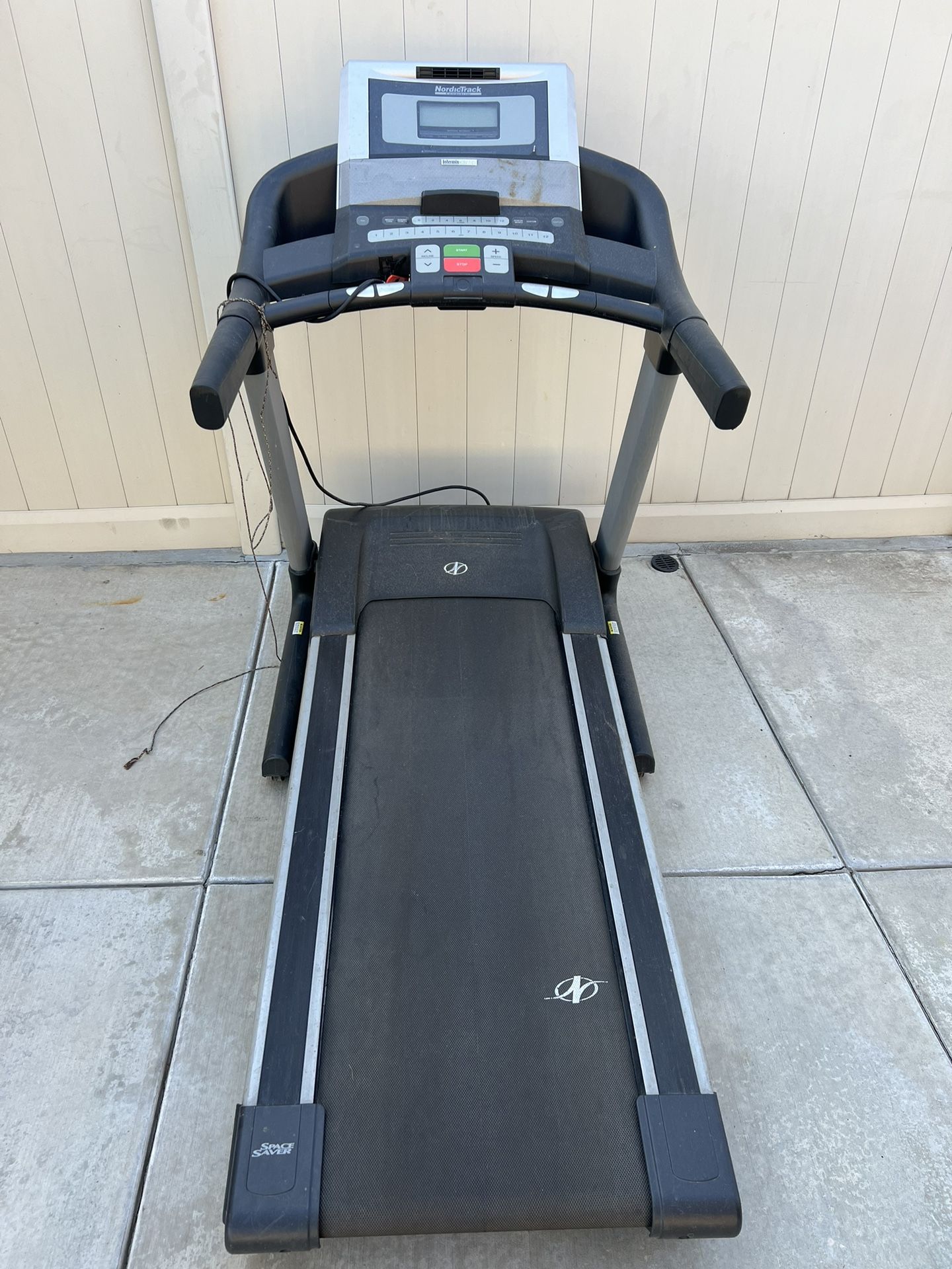Nordictrack Comercial Treadmill