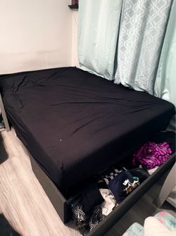Queen bed with storage