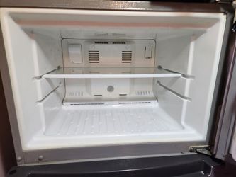 Whirlpool refrigerator